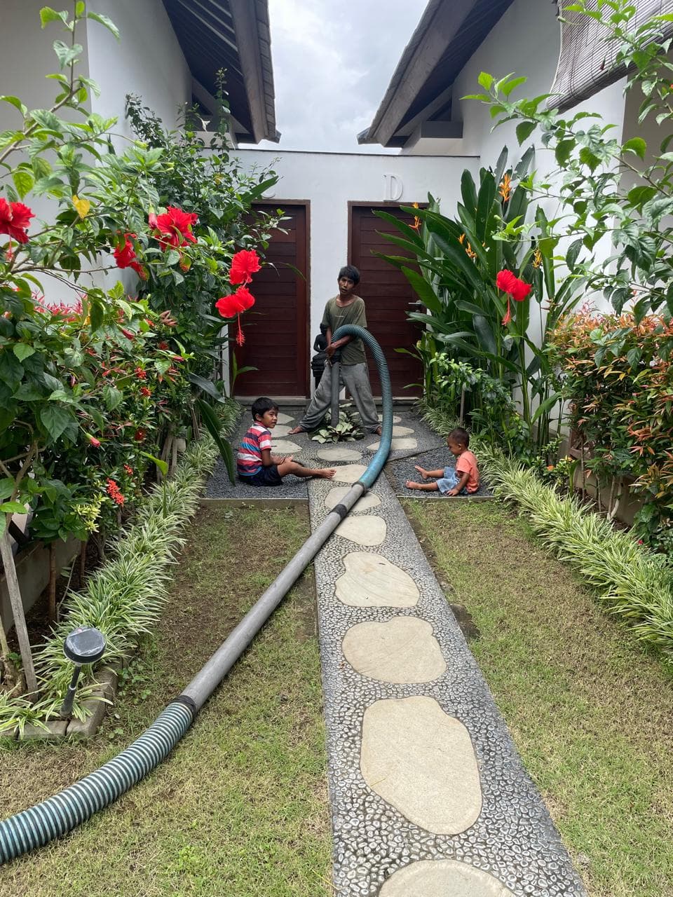 Pengerjaan sedot WC di rumah
